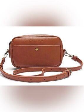 NWT Bodomint The Bowie Pack Ivory Color Versatile Crosabody to Fanny Pack Small